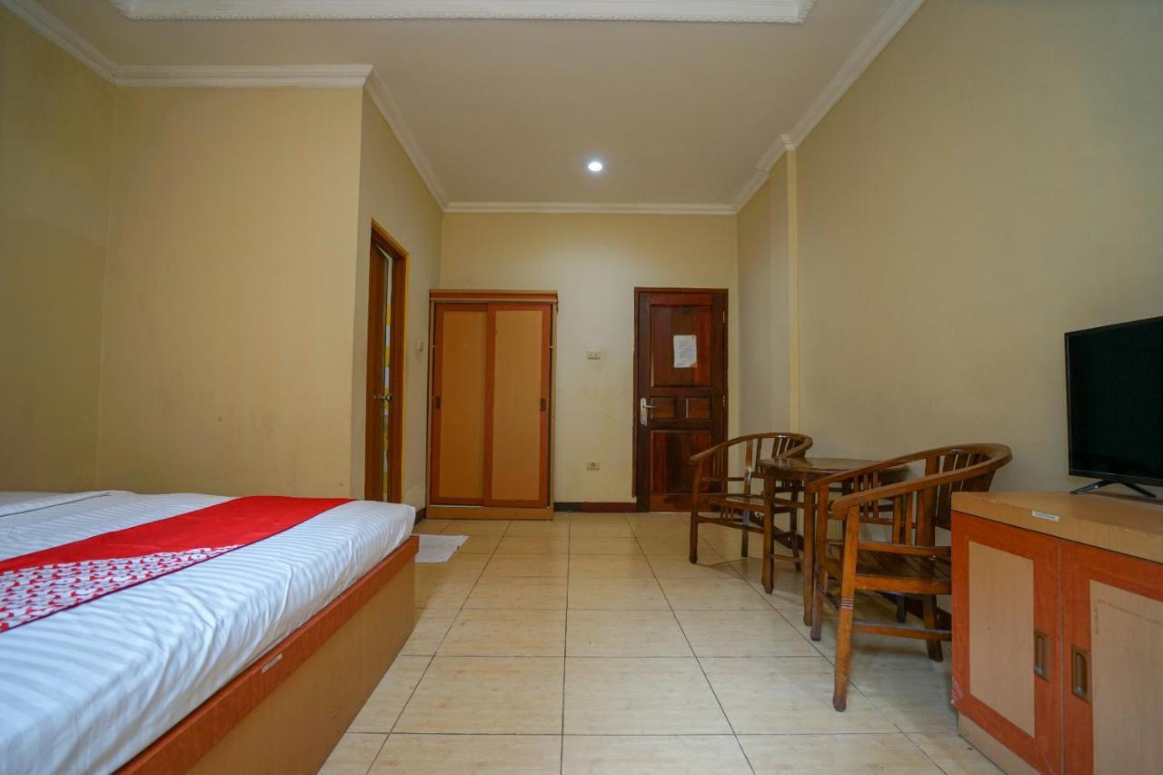 Oyo 1273 Belvena Hotel Palembang