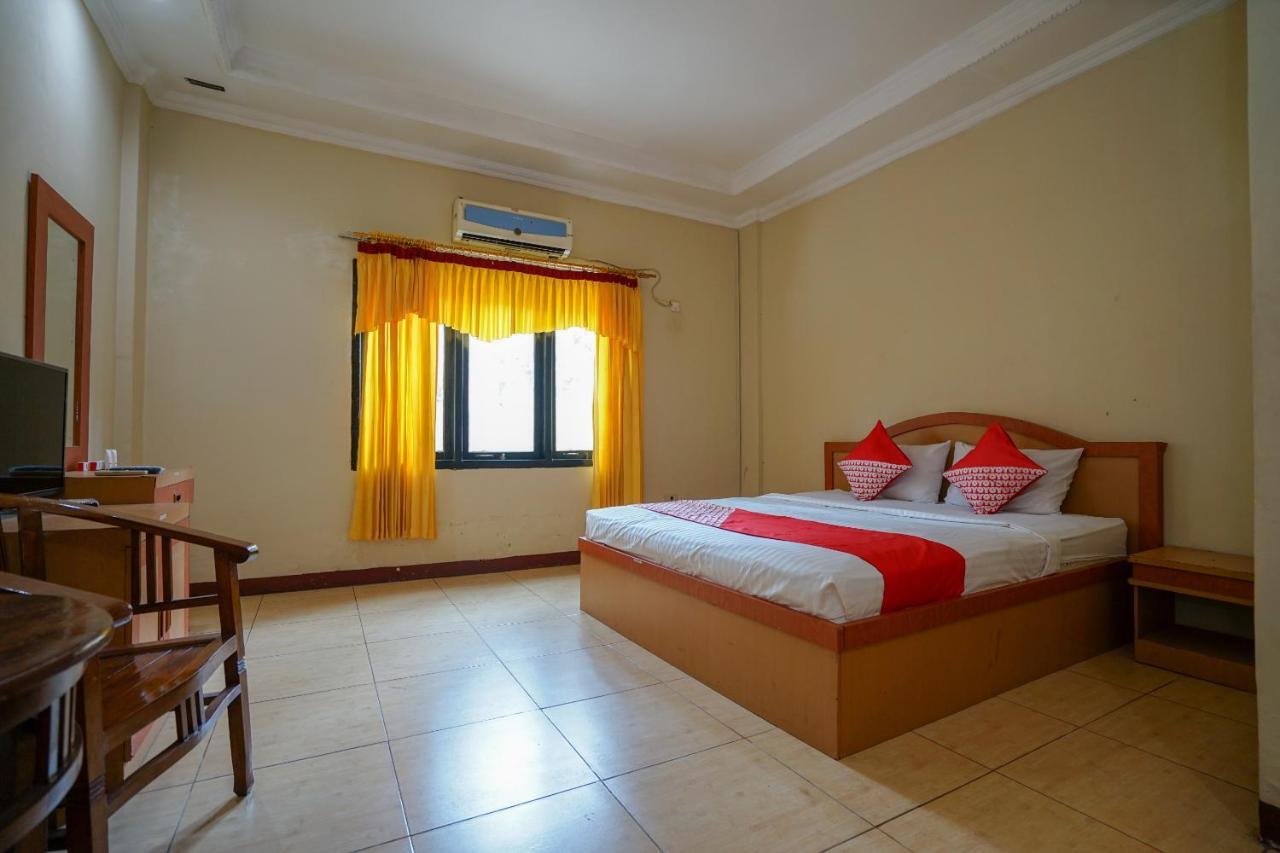 Hotel Oyo 1273 Belvena 2*