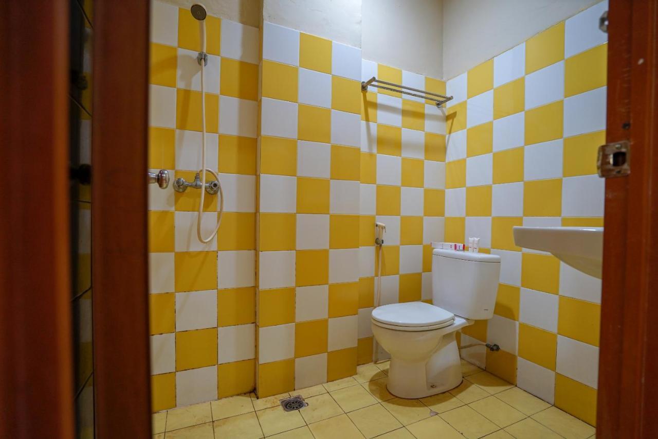 Hotel Oyo 1273 Belvena